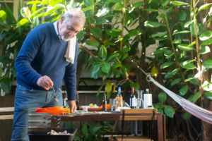 Summer Cooking Safety Tips for Seniors in Broward County